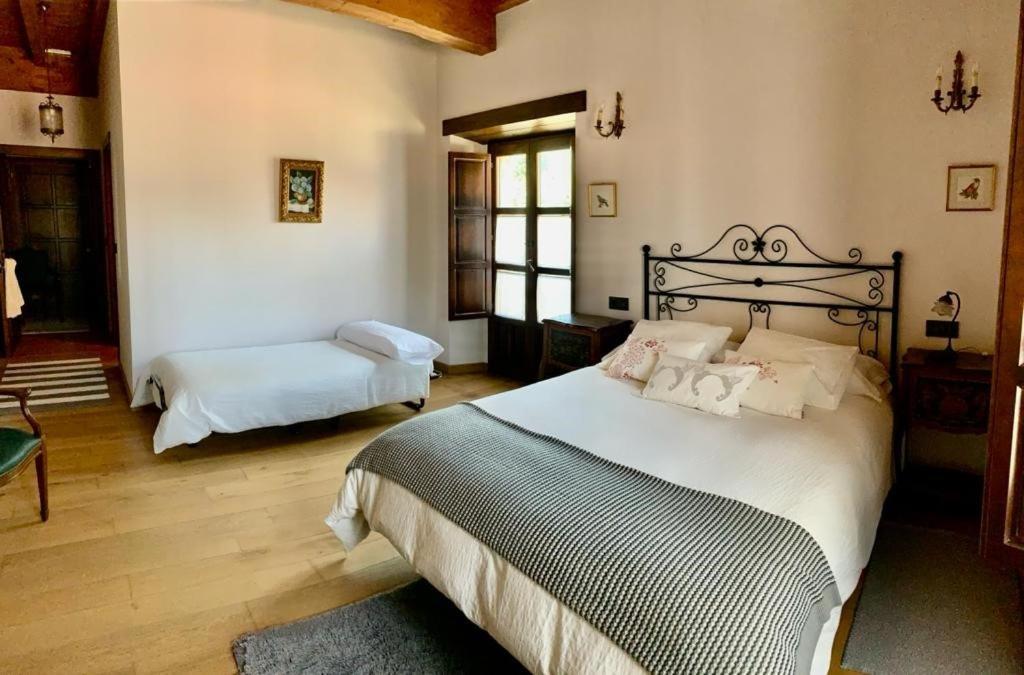 La Ribera De Pria Guest House Villanueva de Pria ภายนอก รูปภาพ