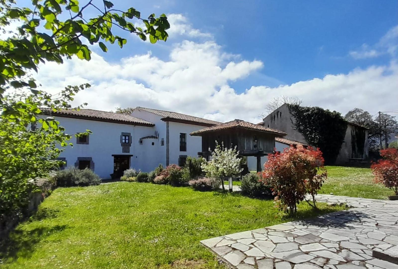 La Ribera De Pria Guest House Villanueva de Pria ภายนอก รูปภาพ