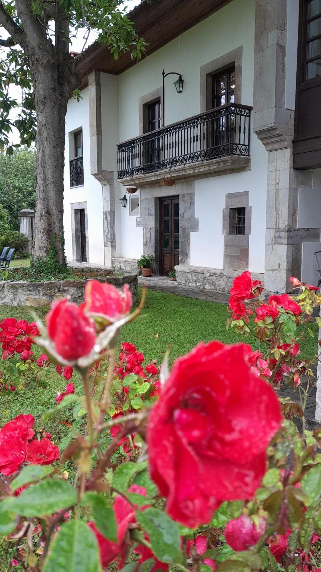 La Ribera De Pria Guest House Villanueva de Pria ภายนอก รูปภาพ